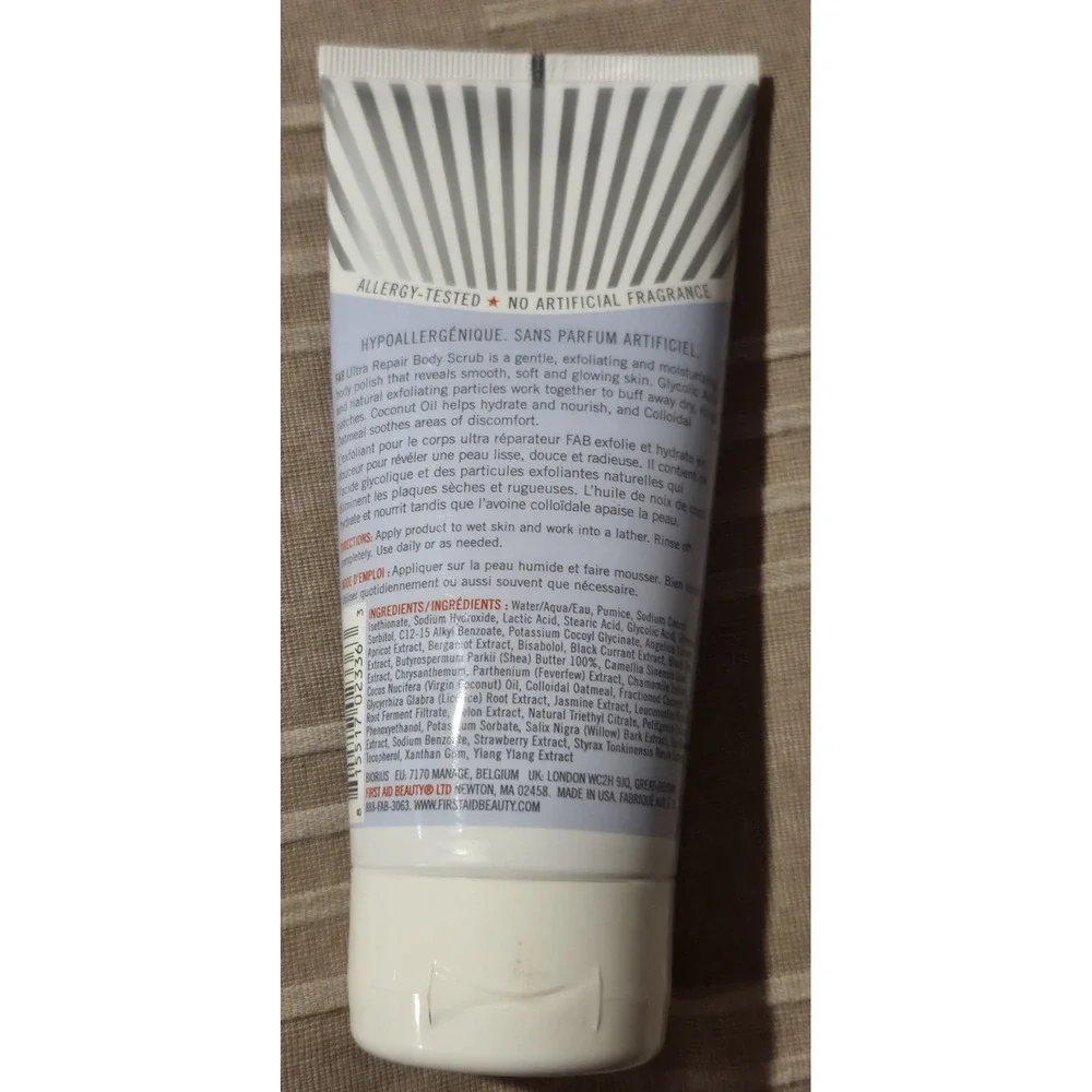 First Aid Beauty Ultra Repair Scub Jasmine Natural‎ Infusion Sensitive Skin Safe